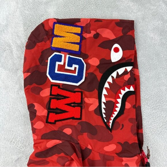 Bape A Bathing Ape NWT Men's Size XL Color Red Camo Shark Full Zip Softshell - Picture 13 of 16